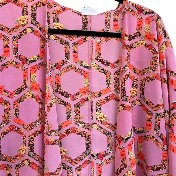LulaRoe Pink Floral Geometric Kimono Duster Size Small Duster Swimsuit Coverup - Picture 3 of 7